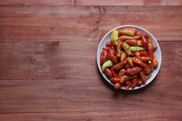 Raw red and mix color hot chilli
