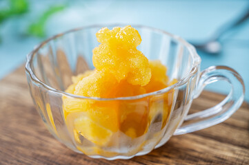 手作りのオレンジシャーベット