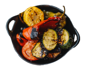 Diferentes verduras a la parrilla en un restaurante argentino
