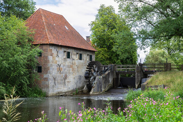 Mallumse mill  water mill on the Berkel in the hamlet of Mallem in the Dutch municipality of Berkelland, within walking distance of the village of Eibergen. © Jan van der Wolf