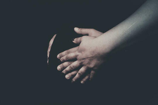 Shooting photo couple ventre femme enceinte 