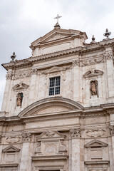Fototapeta na wymiar Insigne Collegiata di Santa Maria Church in Siena, Italy