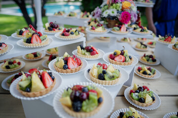 banquete de trataletas, mini pays de frutas