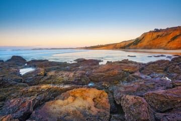 Fototapeta na wymiar Rocky coastline at Anglesea Beach, Great Ocean Road, Victoria, Australia