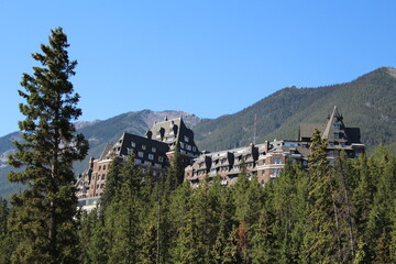 Fototapeta na wymiar castle in the mountains, Banff National Park, Alberta