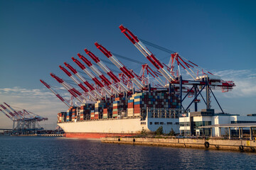 Fototapeta premium Container ship in port