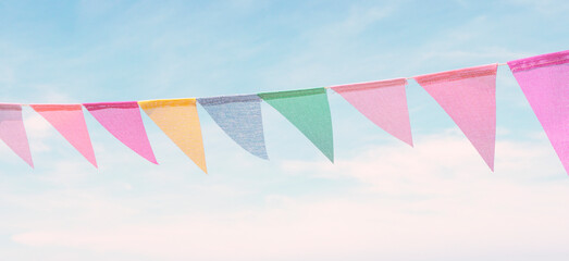 Garland of flags and sky. 旗のガーランドと空