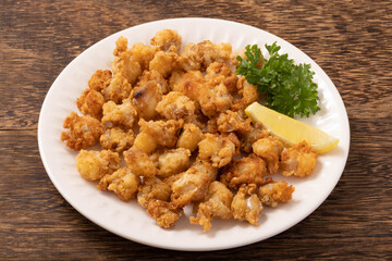 ひざ軟骨の唐揚げ