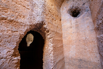 cisterna subterránea, I .d.C, encofrado de opus cementicium, Uxama, Alto del Castro, Villa de...