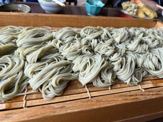 新潟名物のへぎそば