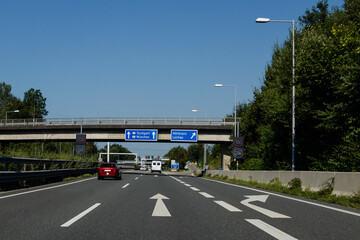 Autobahn A14 (Rheintalautobahn) bei der Abfahrt Hörbranz/Lochau - obrazy, fototapety, plakaty