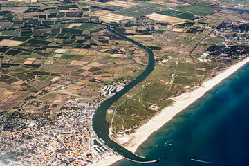 mer méditerrannée montpellier sete beziers languedox vu d'avion