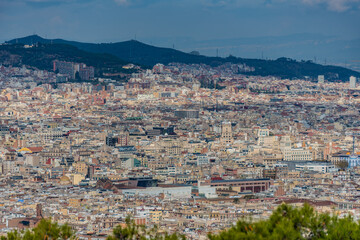 Fototapeta na wymiar panorama of the city of barcelona