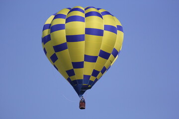 hot air balloon