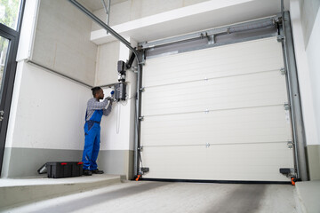 Installing Automatic Garage Door Or Gate