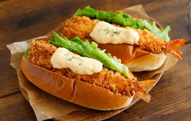 海老フライドッグ