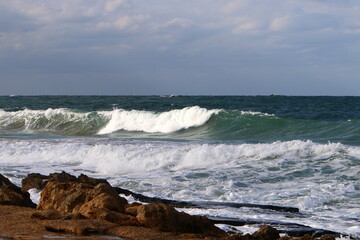 Fototapeta na wymiar rocky coast of the mediterranean sea