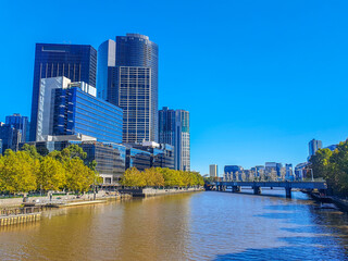 Fototapeta na wymiar Beautiful Melbourne city, Victoria Australia,Yarra river boat and building with blue sky, holiday and vacation for tourism, copy space.