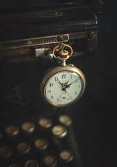 pocket watch2 © Mateusz
