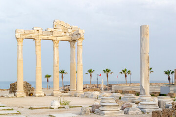 Ruins of the Temple of Apollo in Side at sunrise — Antalya, Turkey