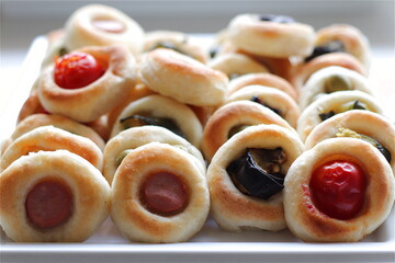 Puff pastry snacks