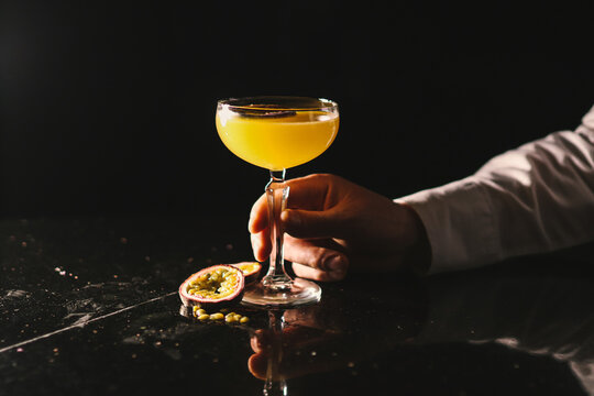 bar