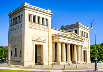 Obraz premium famous glyptothek in munich