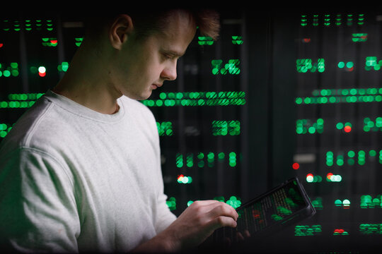 IT expert coding programs on  device 