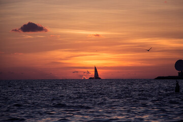 Fototapeta na wymiar Sun Set On The Ocean