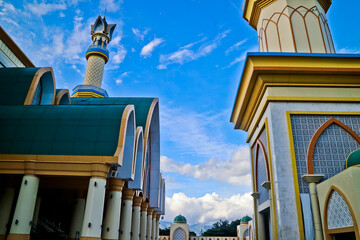 panoramic view of the grandeur of the Lombok Grand Mosque, West Nusa Tenggara, Indonesia.