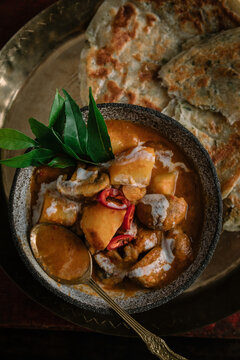 Vegan Vegetable Coconut Curry with Roti Prata