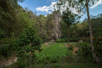 hill of burial place of toraja tribe