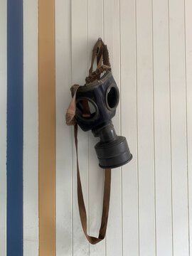 Gasmask Hanging