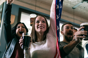 Brewery: Excited Group Cheers On Team USA In Bar