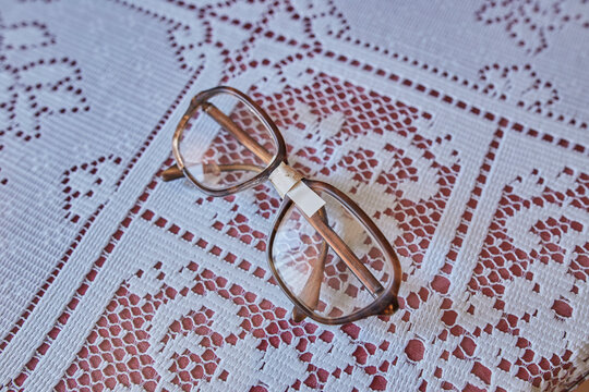 Broken glasses
