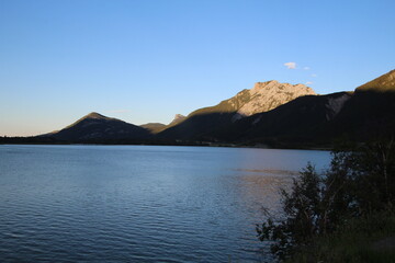 Fototapeta na wymiar Sunset On The Mountain Lake