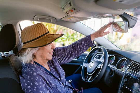 Senior woman in driver's seat