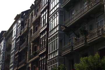 Fototapeta na wymiar Urbanscape in the downtown of Bilbao