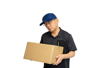 段ボールを持った落ち込む配達員