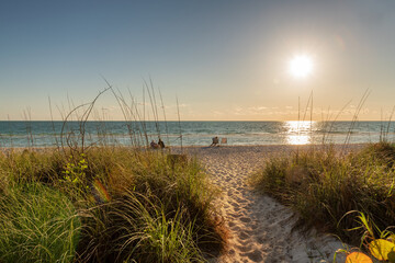 Fototapeta na wymiar Sunset at tropical beach in Florida