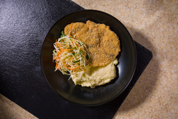 Mashed potatoes with chicken cutlet