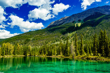 Fototapeta na wymiar Faeder Lake Yoho National Park British Columbia Canada