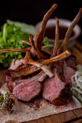 Grilled pieces of lamb on the bone