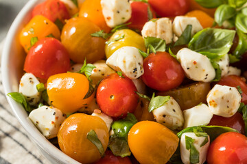 Healthy Homemade Caprese Salad