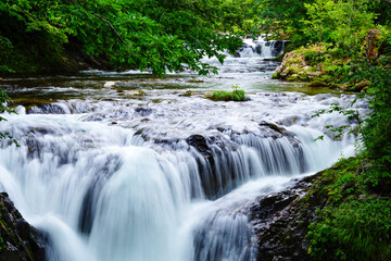 北海道伊達市大滝区　三階滝公園　新緑の滝