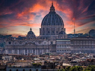 Fototapeta na wymiar Sunset on St Peter's Basilica in Rome