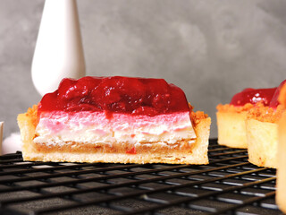 dessert cake with raspberry filling