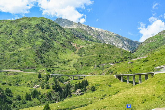Airolo, Gotthard, Sankt Gotthard, Gotthardpass, Passstrasse, Bergstrasse, Tremola, Alpen, Alpenpass, Tessin, Uri, Sommer, Schweiz