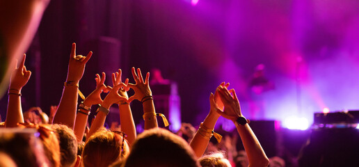  crowd partying stage lights live concert summer music festival