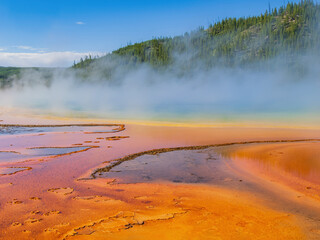 Sunny view of beautiful landscape along Grand Prismatic Spring